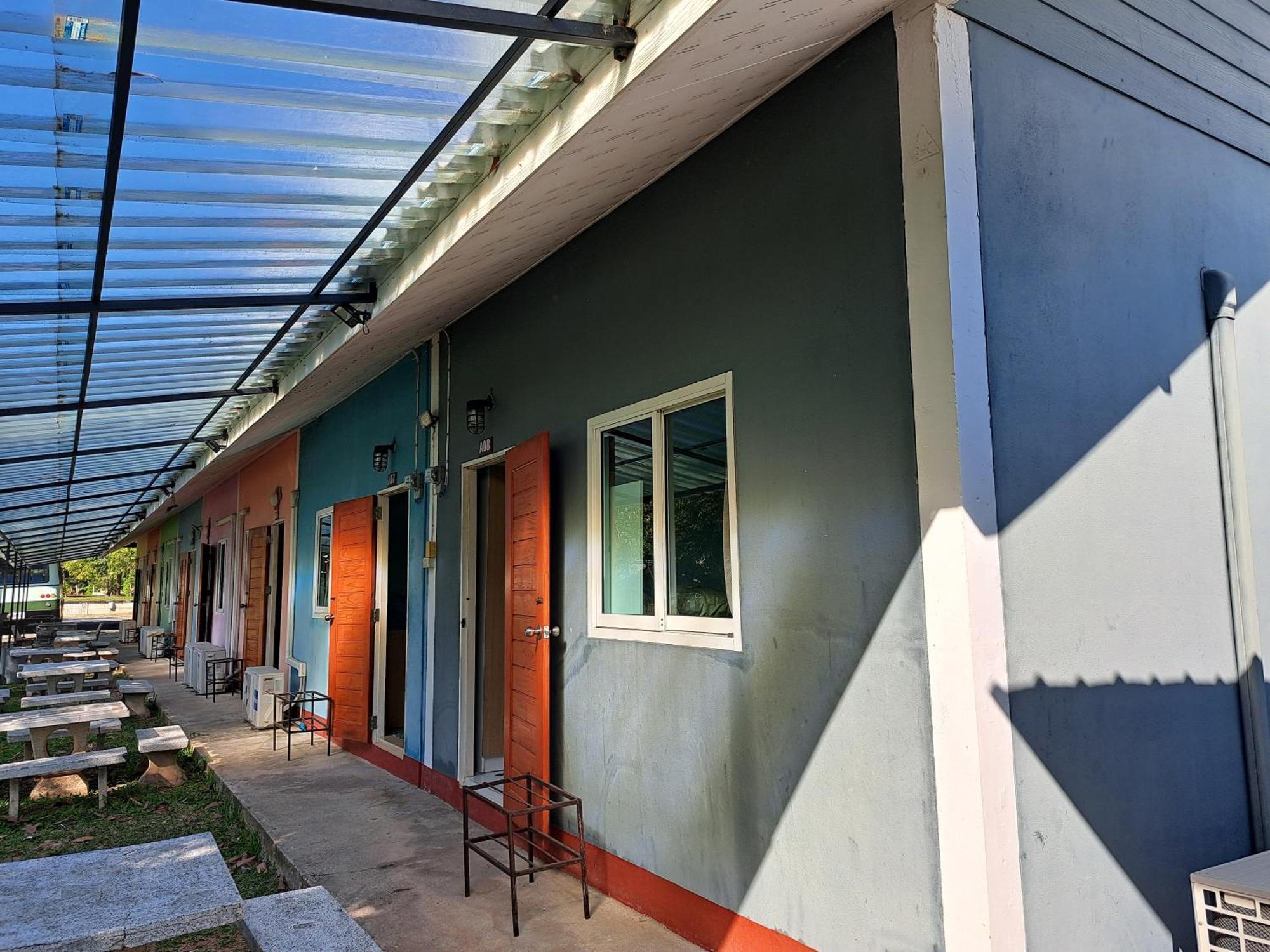 Armthong Resort Nakhon Nayok Exterior photo